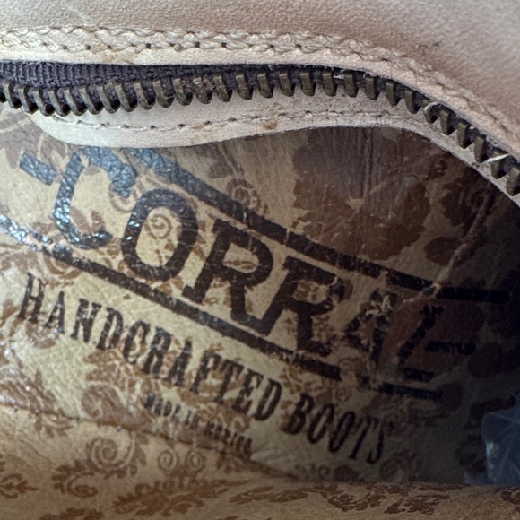 Corral Multicolor Embroidered Ankle Boots - Picture 10 of 14